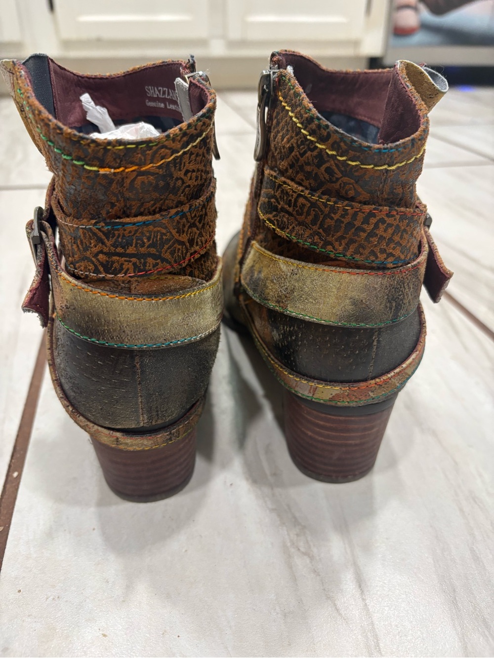 L’Artiste Spring Step Shazzam Hand Painted Leather Ankle Booties Size 40 US 9 - Picture 4 of 12